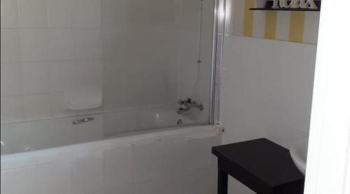 Die Blou Nartjie Guesthouse and Restaurant