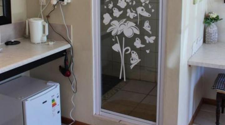 Die Blou Nartjie Guesthouse and Restaurant