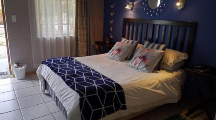 Die Blou Nartjie Guesthouse and Restaurant