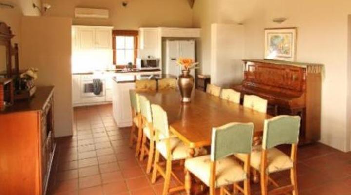 Oudekloof Wine Estate & Guest House