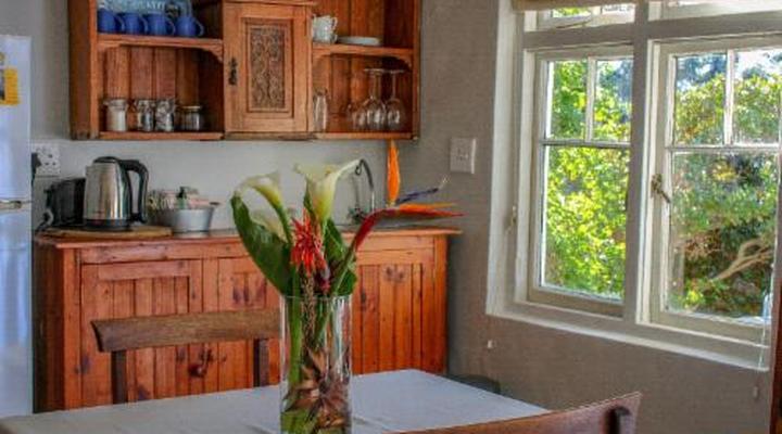 Oudekloof Wine Estate & Guest House