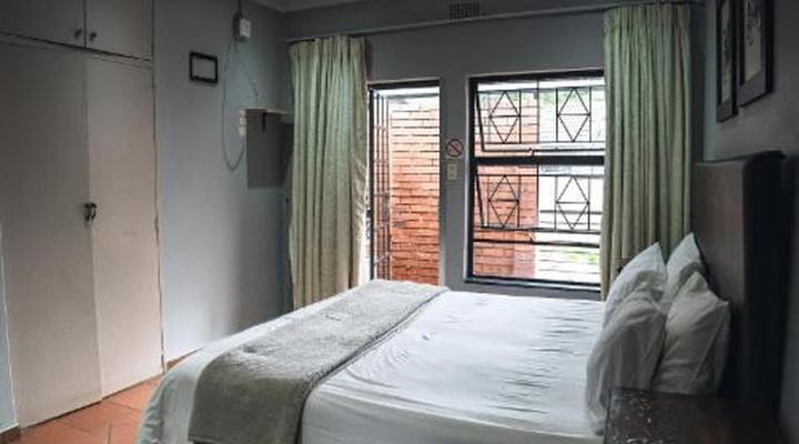 The Wild Peach - Menlyn