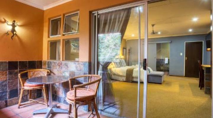 Purple Gecko Guesthouse