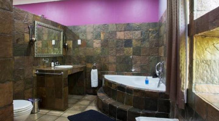 Purple Gecko Guesthouse