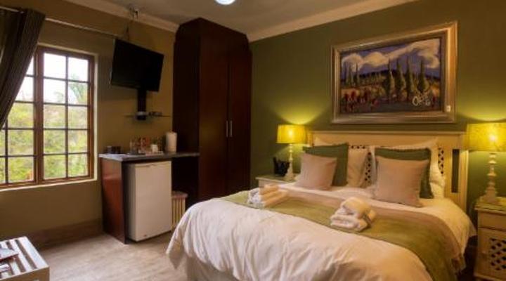 Purple Gecko Guesthouse