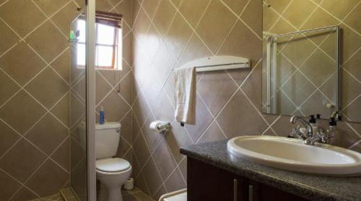 Purple Gecko Guesthouse