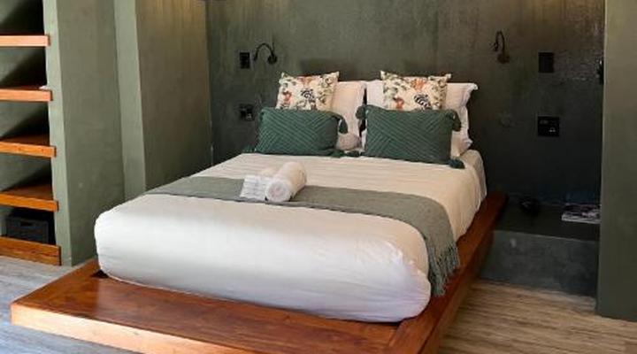 Purple Gecko Guesthouse