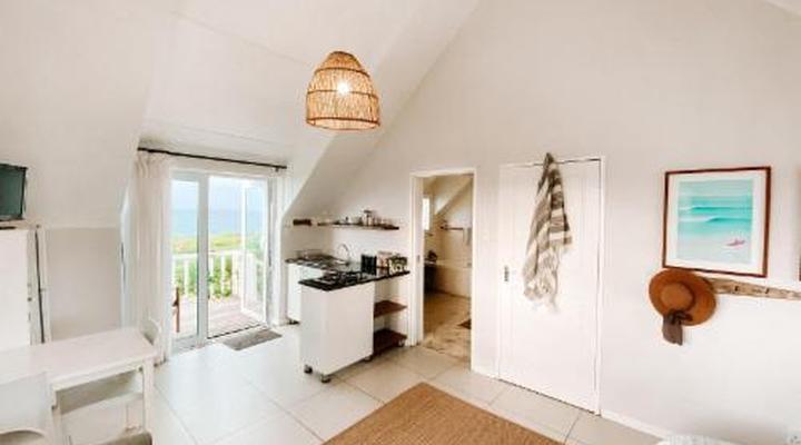 Pebbles Beach Cottage