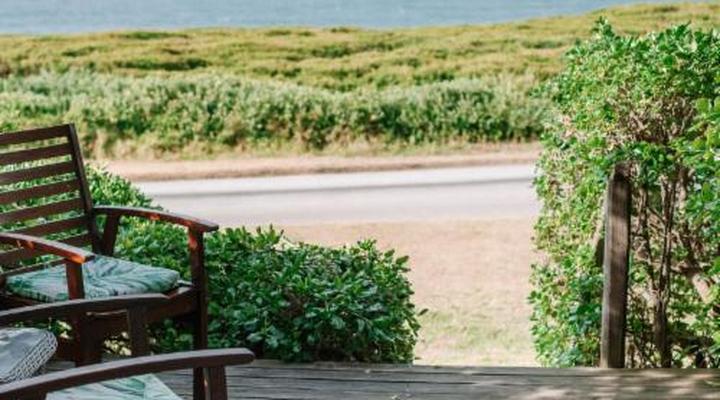 Pebbles Beach Cottage