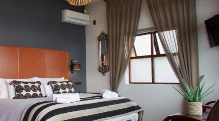 Shaloha Guesthouse on Supertubes