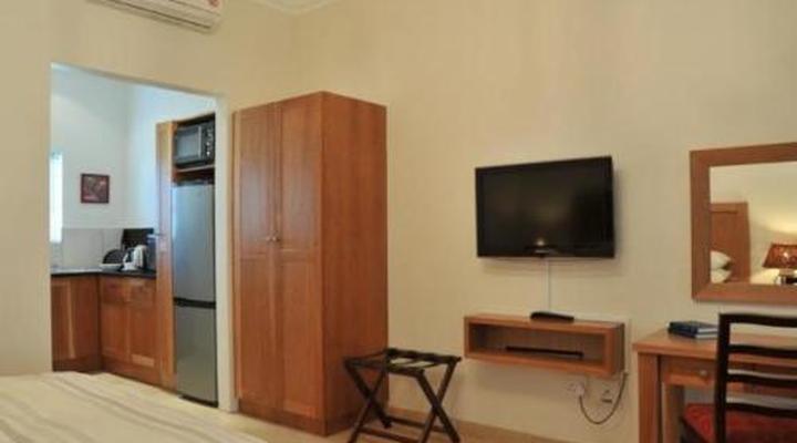 Hoyohoyo Chartwell Lodge