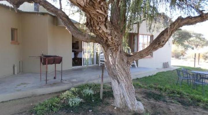 Out of Nature Country Lodge