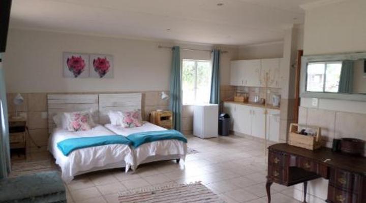 Out of Nature Country Lodge