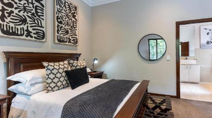 Hyde Park Guest House