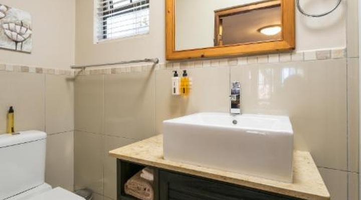 Caledon23 Country House