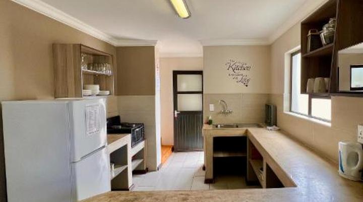 Lagoon Chalets and Caravan Park