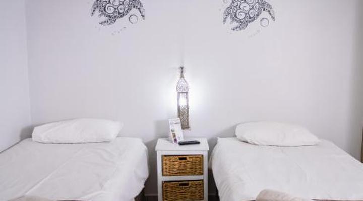 Lagoon Chalets and Caravan Park