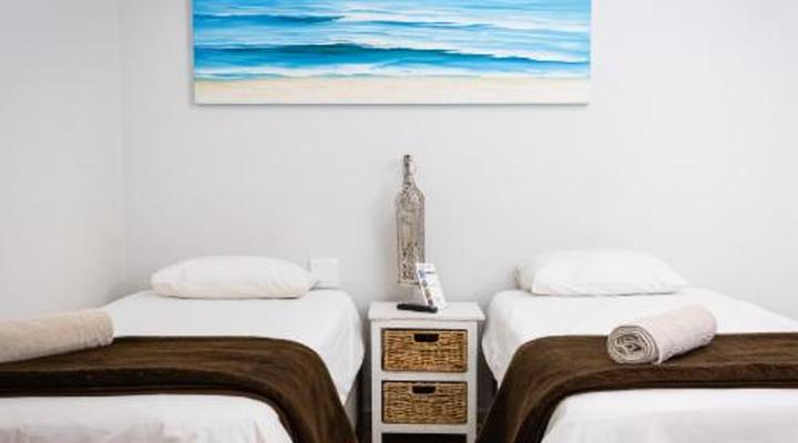 Lagoon Chalets and Caravan Park