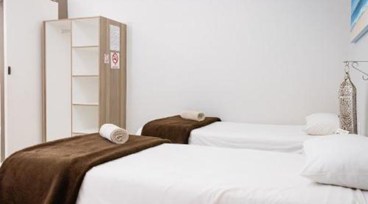 Lagoon Chalets and Caravan Park