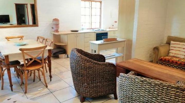 Wine Route 44 Guesthouse