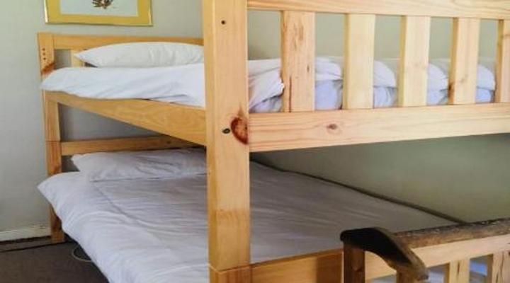 Fairy Knowe Backpackers