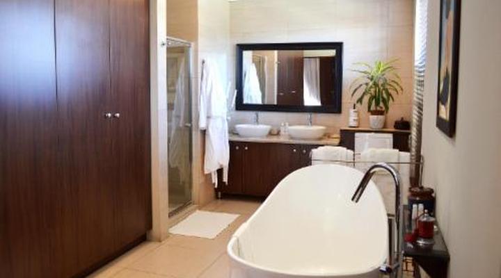 96 on Bree Guesthouse