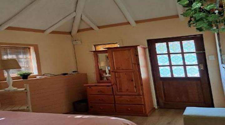 La Frans Guest House