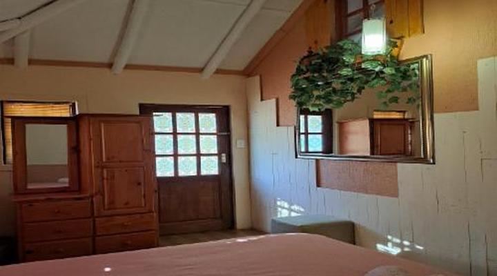 La Frans Guest House