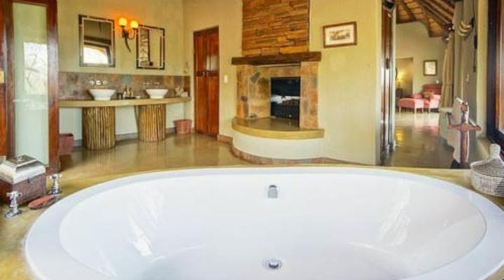 Motswiri Private Safari Lodge