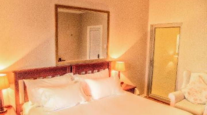 Nauntons Guest House and Thandana Wedding Venue