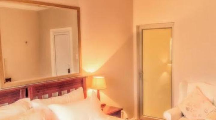 Nauntons Guest House and Thandana Wedding Venue