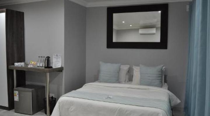 African Sands Guest House - Bloemfontein