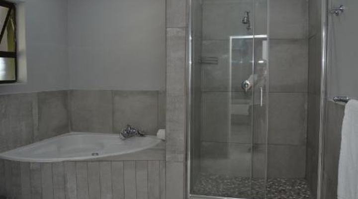 African Sands Guest House - Bloemfontein