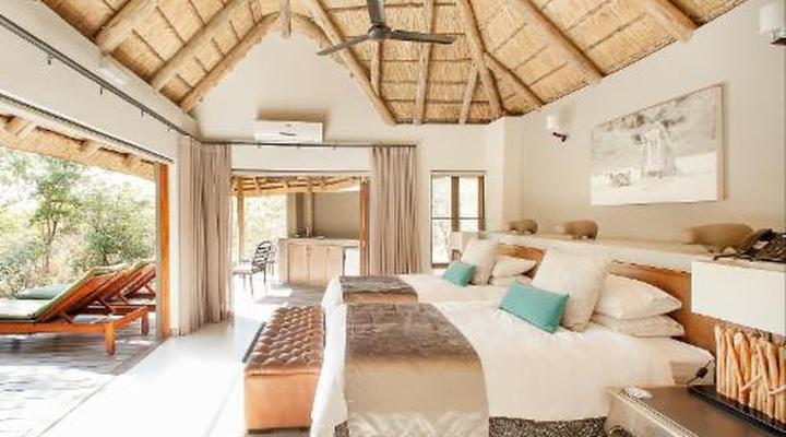 Tambuti Lodge - Pilanesberg