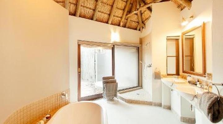 Tambuti Lodge - Pilanesberg