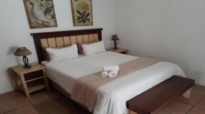 Tourist Lodge Gansbaai