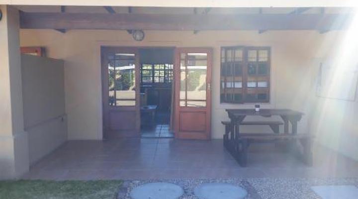 Tourist Lodge Gansbaai