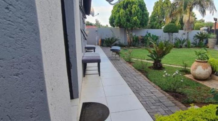 Sharodin Bed and Breakfast