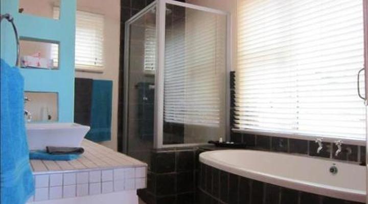 Marula Cottage Guest Lodge