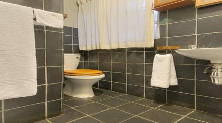 Raptor's Rest Bed and Breakfast