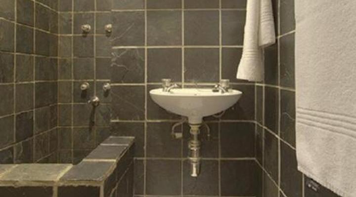 Raptor's Rest Bed and Breakfast