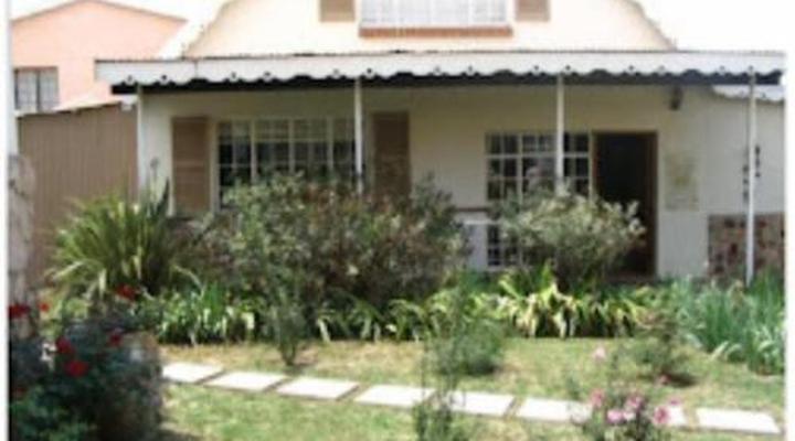 Artists Cottages at Le Quartier, Dullstroom