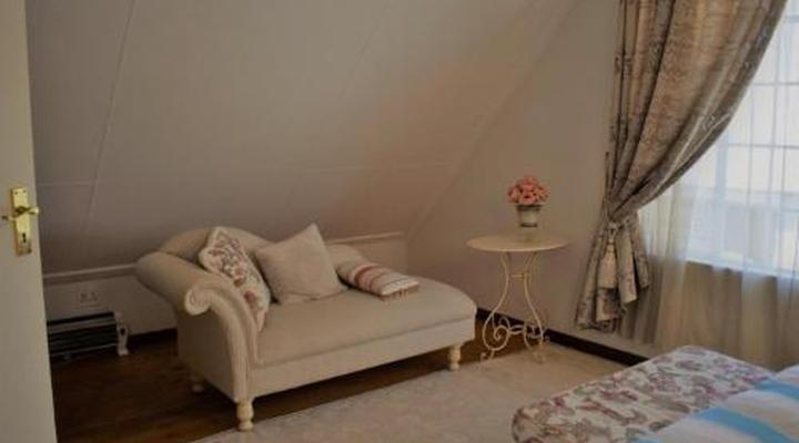 Artists Cottages at Le Quartier, Dullstroom