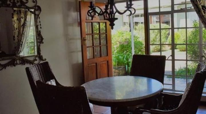 Artists Cottages at Le Quartier, Dullstroom