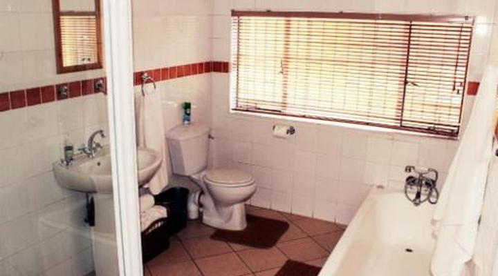 Aqua Terra Guest House