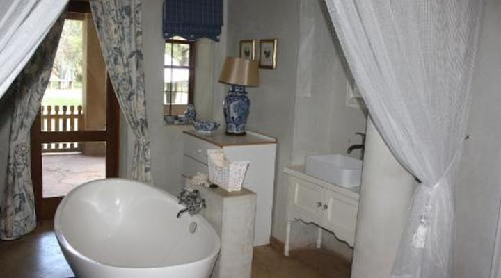 Thandile Country Lodge