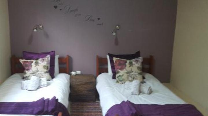 Thandile Country Lodge