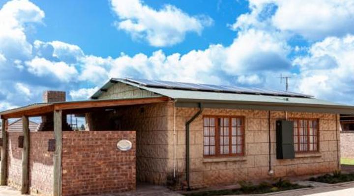 Sundowner Lodge and Caravan Park