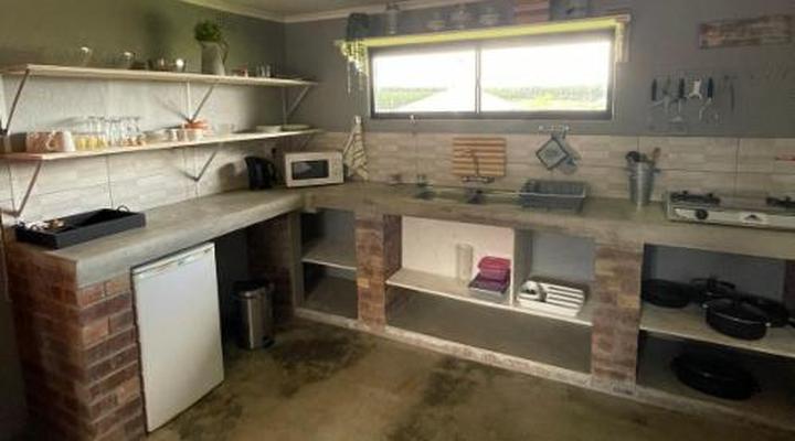 Sundowner Lodge and Caravan Park