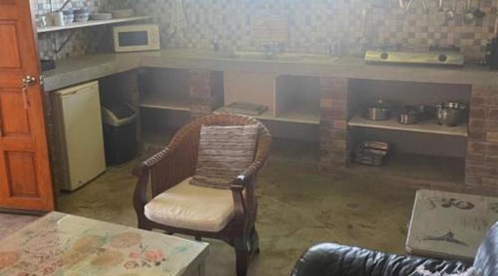 Sundowner Lodge and Caravan Park